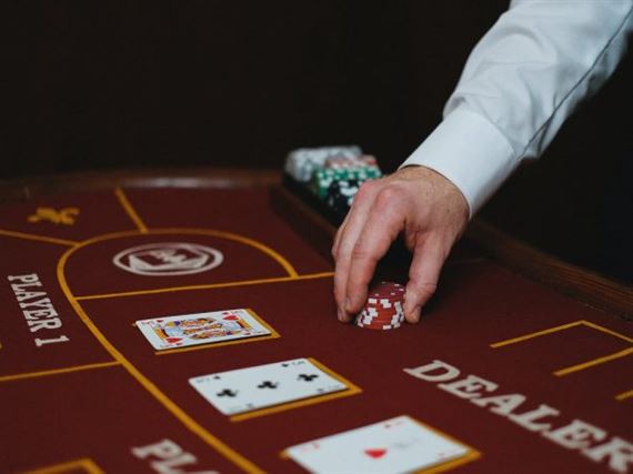 Try Your Luck with Free Coins: Delve into the Exciting World of Casino Games